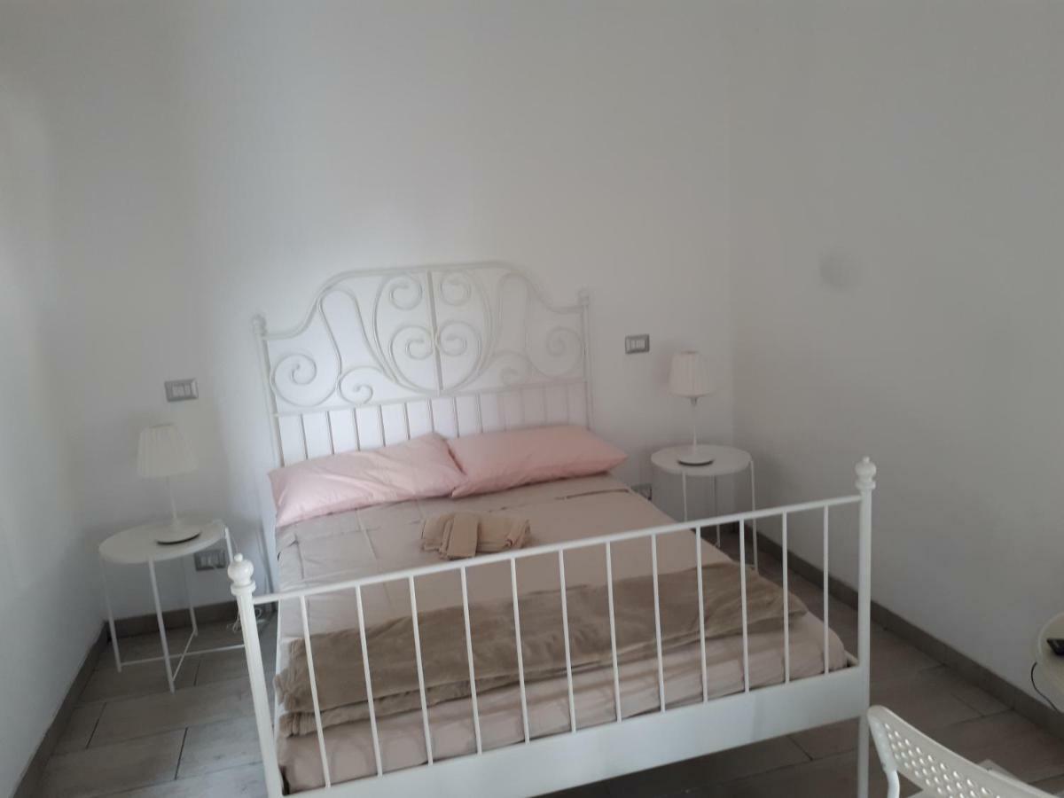 La Casa Di Mango E Pistacchio 호텔 세그라테 외부 사진